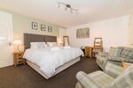Noss Twin/Super Kingsize Room