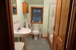 Bath/shower room
