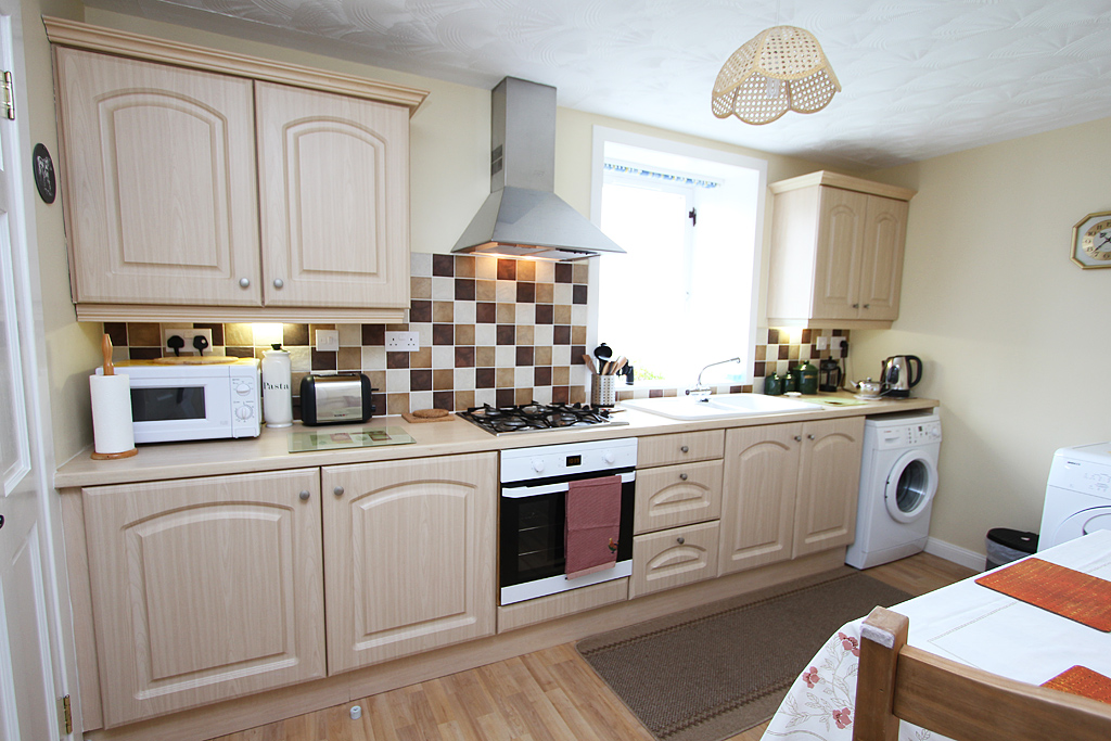Well-equipped kitchen/diner