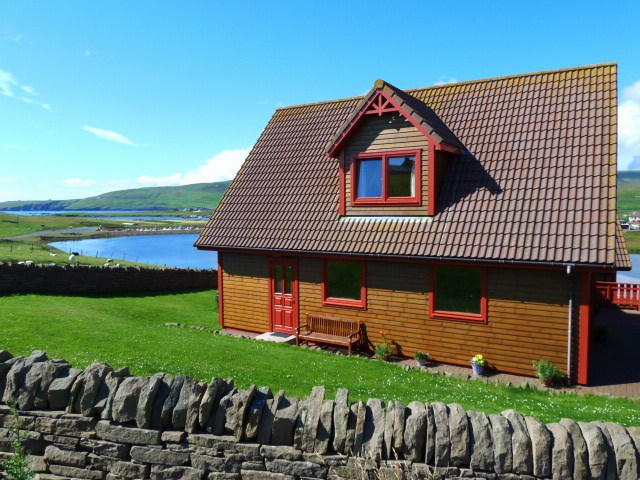 Abun-da-Voe: Stunning coastal location