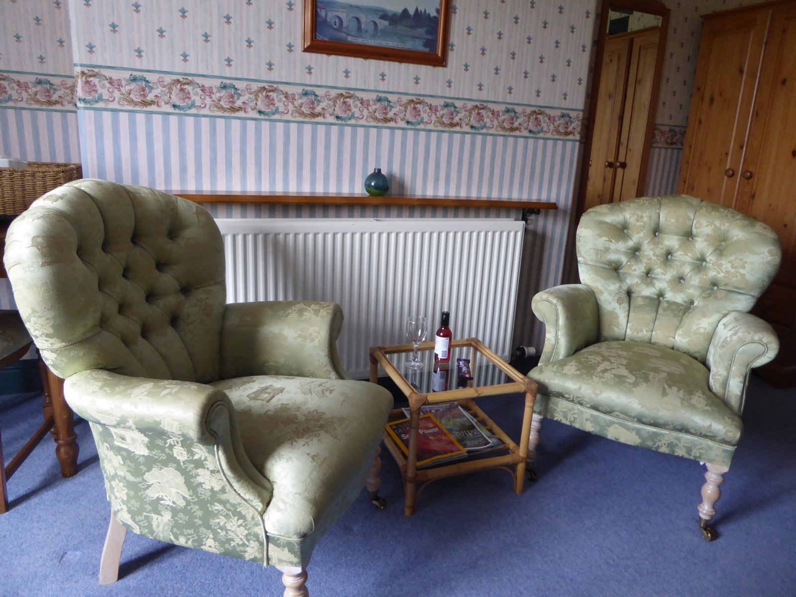 Seating area