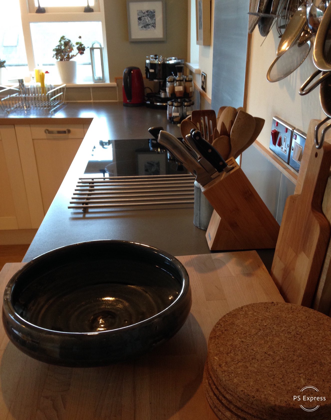 Well equipped kitchen